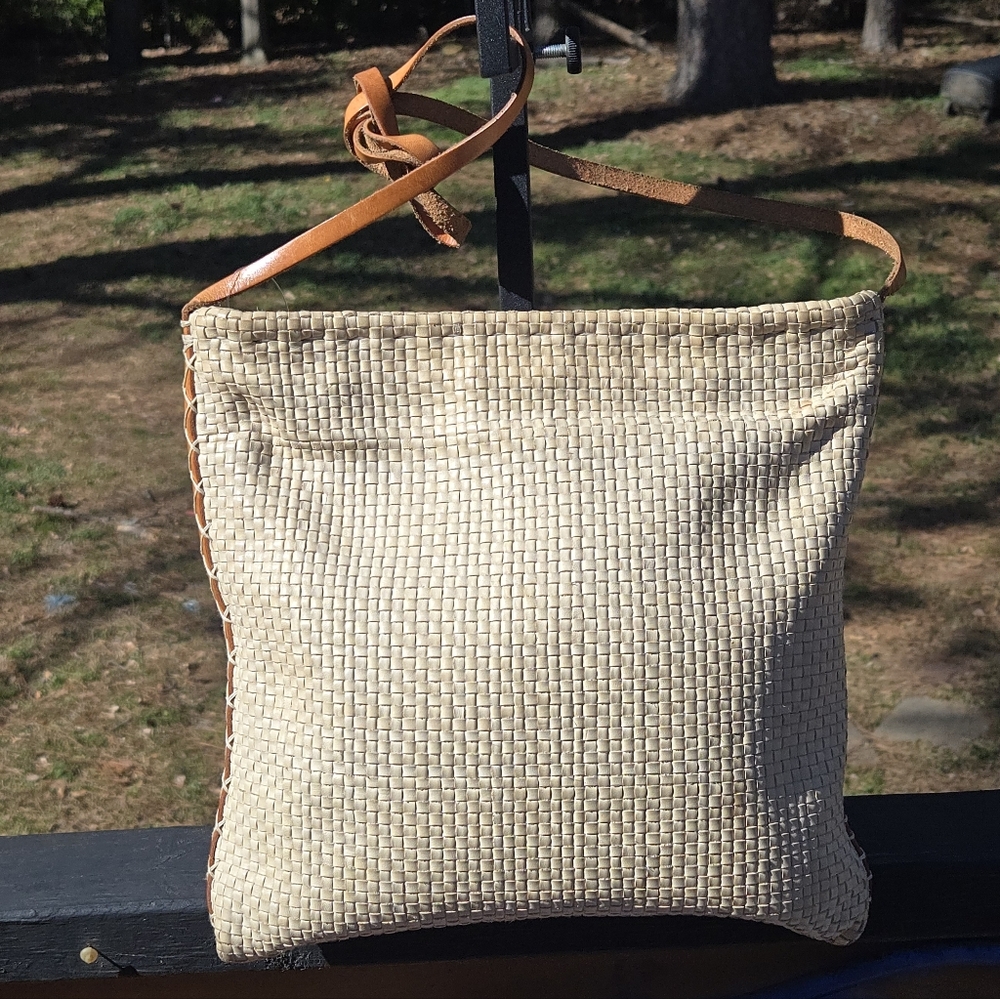 Henry Cuir Woven Leather Crossbody